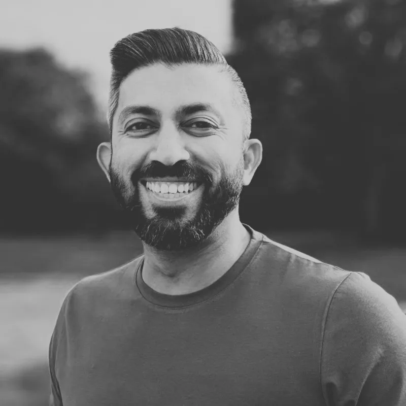Headshot of Jeldon Fernandes